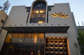  Amer Hotel  Лахор